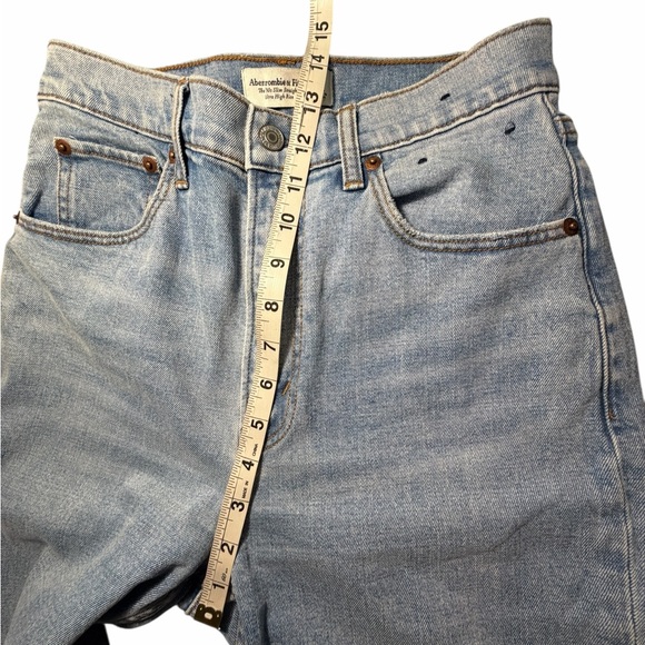 Abercombie & Fitch 90's Slim Straight Ultre High Rise Classic Jeans Sz 26 - Picture 12 of 16